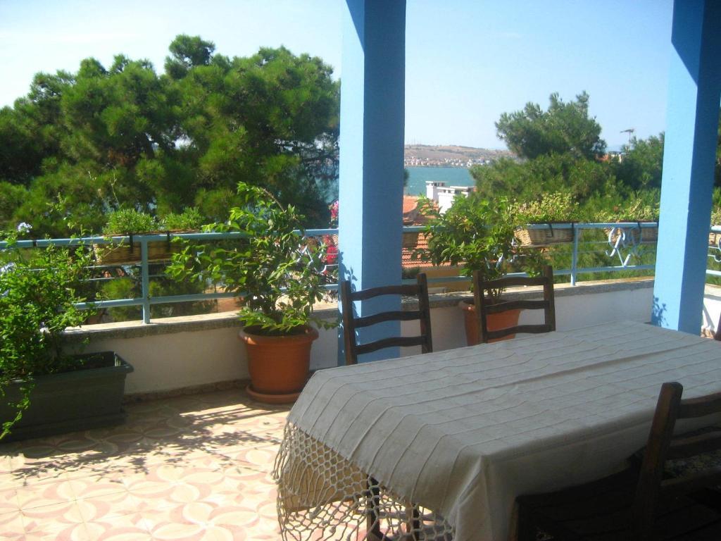 Mavi Pension Hotel Ayvalı Eksteriør billede