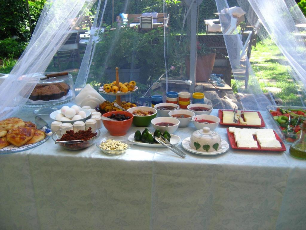 Mavi Pension Hotel Ayvalı Eksteriør billede
